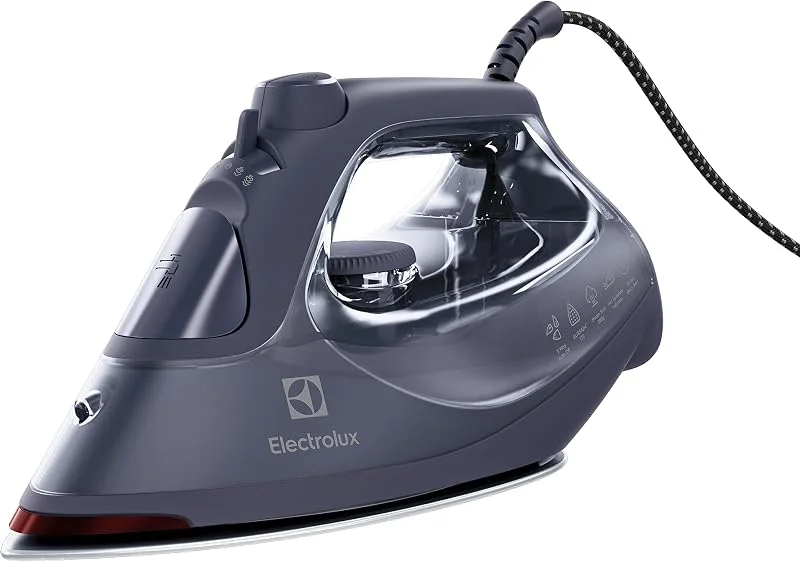 Electrolux Strykjärn Refine 600 E6SI1-4MN, Ångstrykjärn med 3-läges automatisk avstängning, Reptålig stryksula, Självrengörande avkalkningslösning, Antidropp, 2 m sladd, 2500 W, Misty Navy — Hushållselektronik