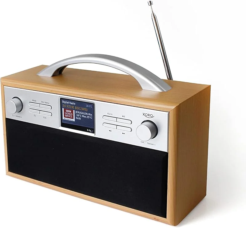 XORO Bärbar DAB+, FM Internetradio DAB 250 IR med WLAN, Bluetooth, Spotify Connect, Podcast, 2, 4 tums färgskärm, larmfunktion, appkontroll, teleskopantenn — Portabel digital och ljud