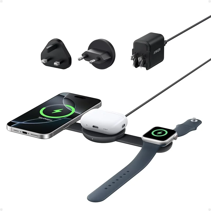 Anker MagSafe-kompatibel 3-i-1 trådlös laddningsstation, Qi2-certifierad MagGo 15W laddare, hopfällbar rese-laddningsplatta för iPhone 16, 15, 14, 13, 12, AirPods, Apple Watch (USB-C-laddare ingår) — Mobil och surfplatta